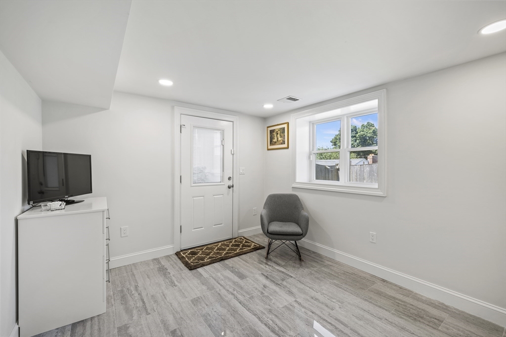 82 Jensen Road Watertown, MA 02472 - Photo 16 of 35 Gallery Image 16