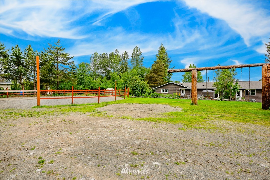 6820 Goodwin Road Everson, WA 98247 - Photo 21 of 34 a view of a park