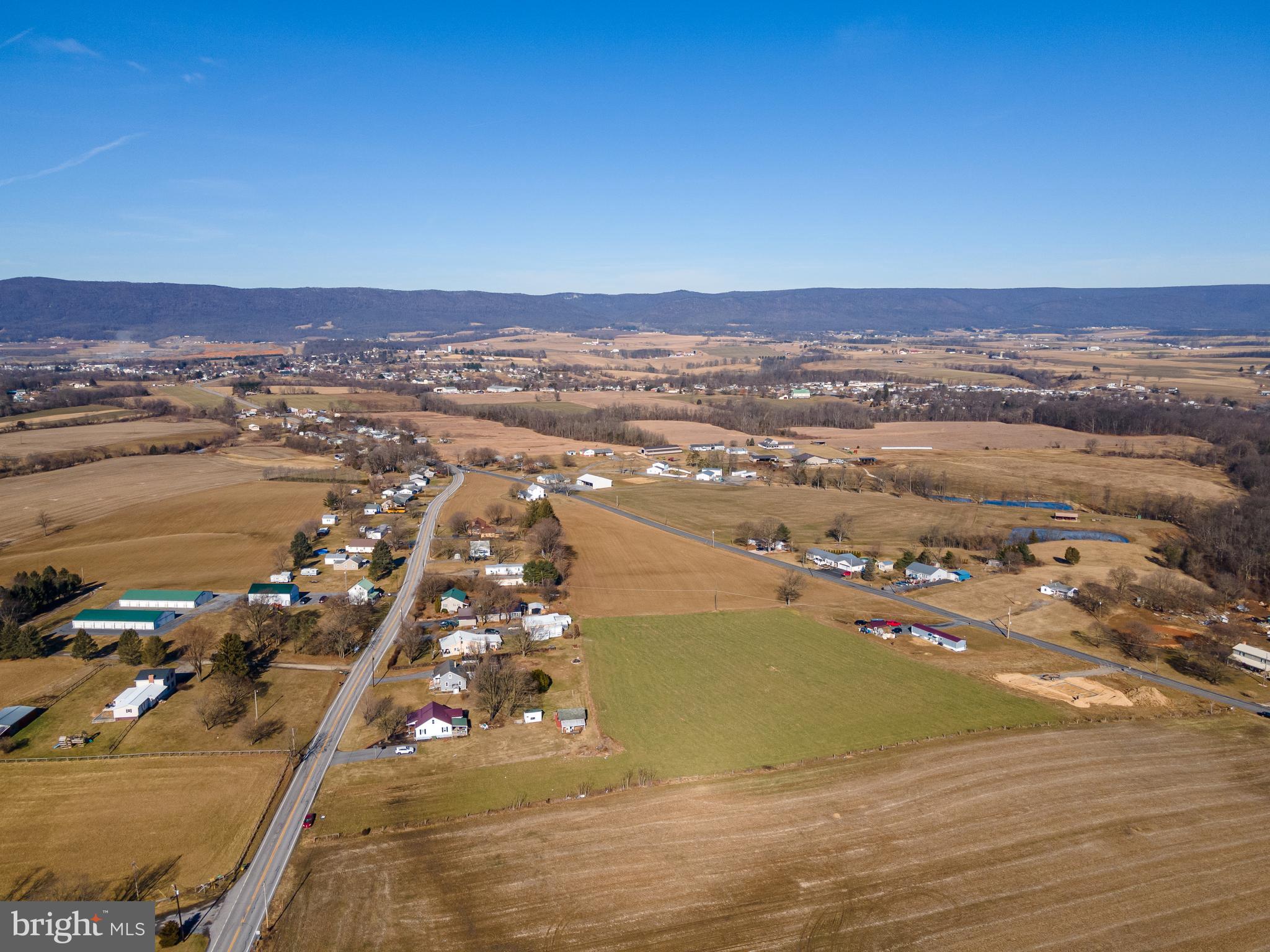 6 Race Track Road St. Thomas, PA 17252 - Photo 7 of 35