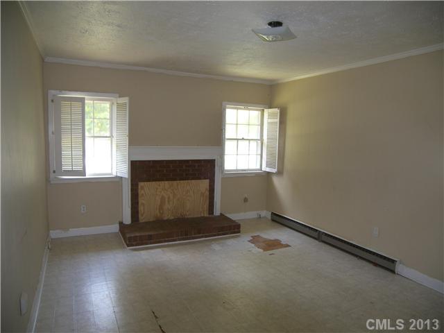 218 Morlan Park Road Salisbury, NC 28146 - Photo 5 of 11 Gallery Image 5