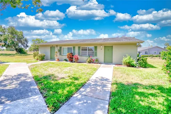 $1,490 | 302 Canton Court, Unit 59, Sun City Center, FL 33573