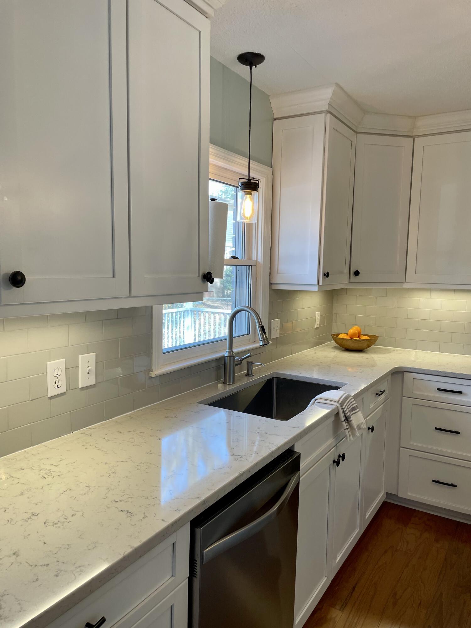 1717 Sulgrave Road Charleston, SC 29414 - Photo 15 of 48 Kitchen 3