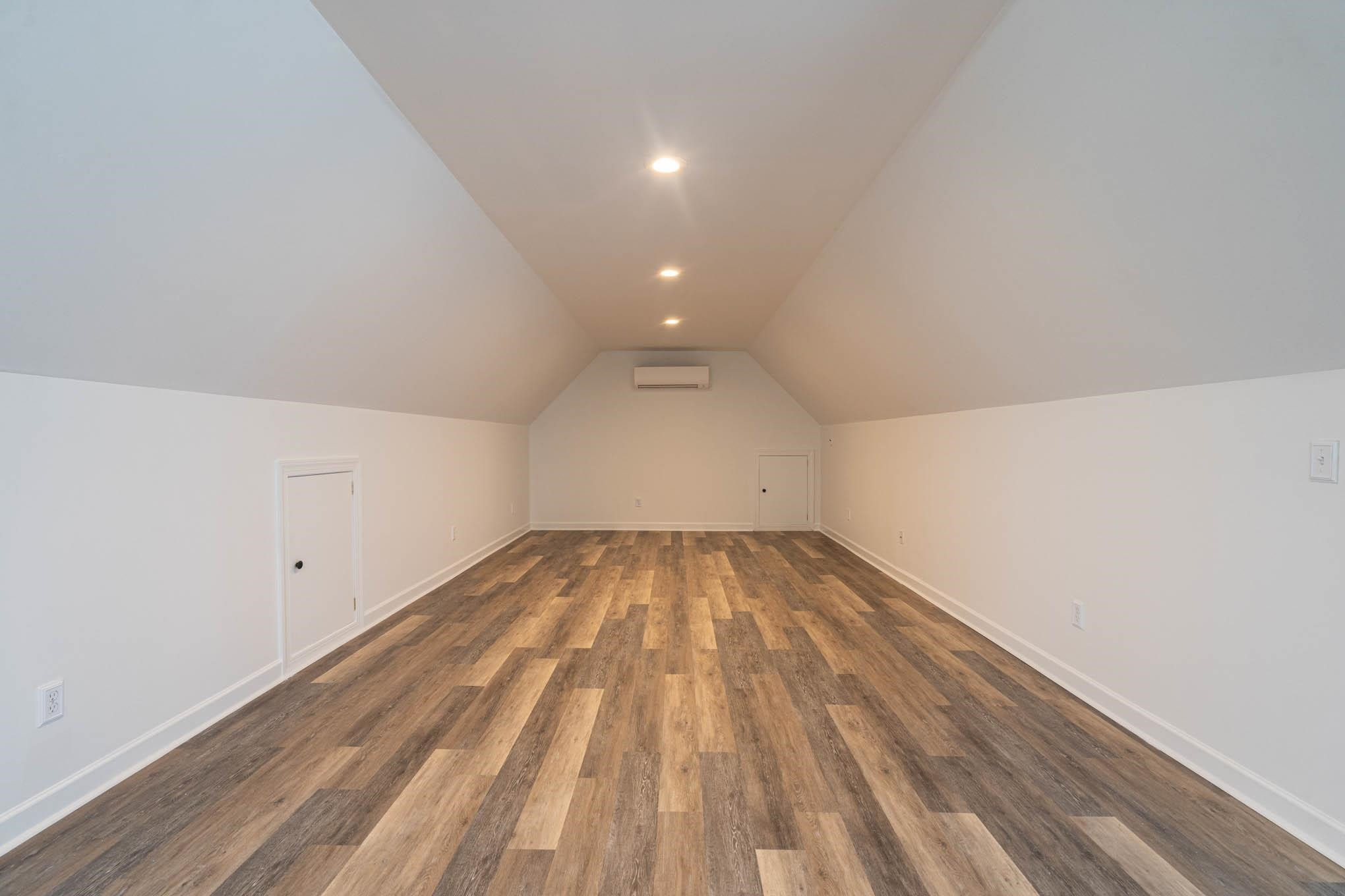 1101 Hobson Court Raleigh, NC 27607 - Photo 22 of 30 Photo 23