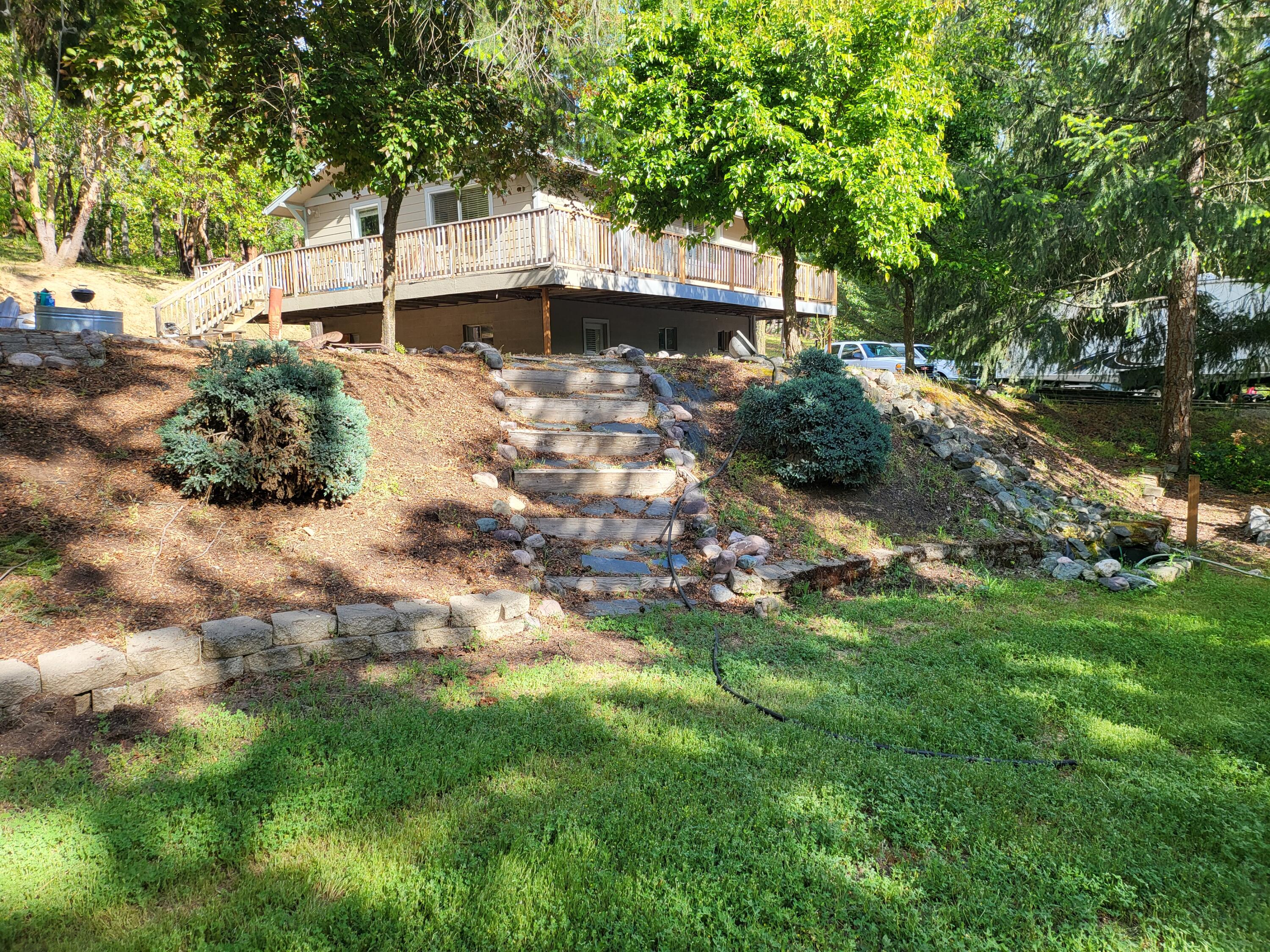 6041 Sterling Creek Road Jacksonville, OR 97530 - Photo 25 of 43 20250522_172118
