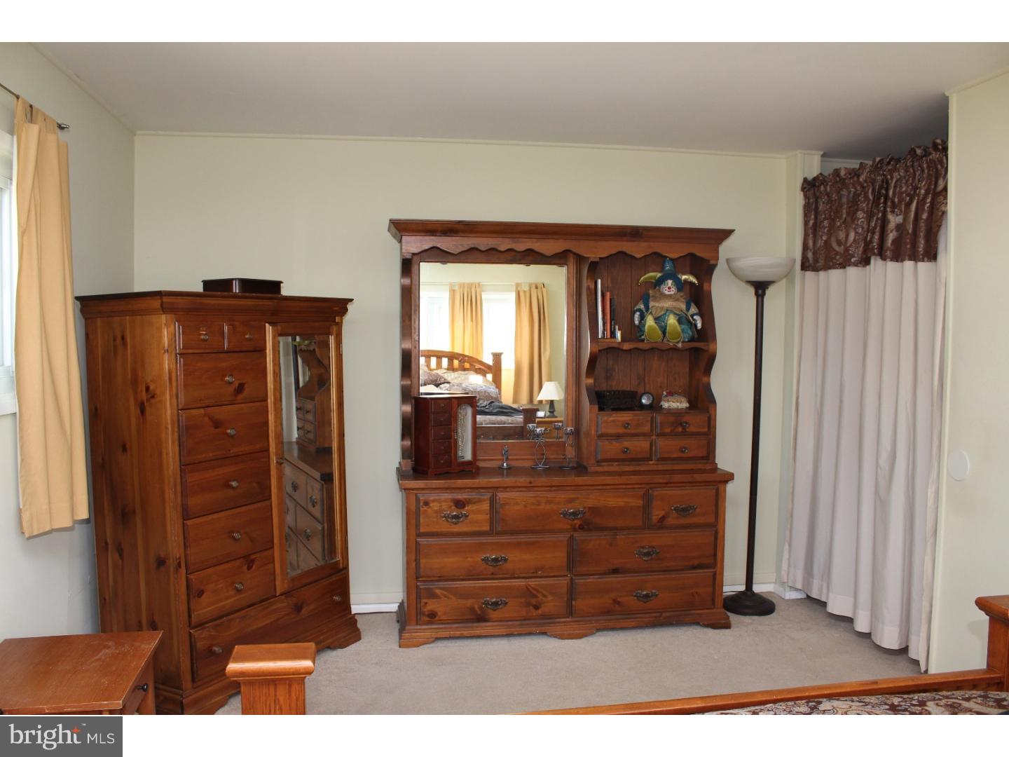 12 Dolphin Road Levittown, PA 19056 - Photo 12 of 22 Bedroom - Main