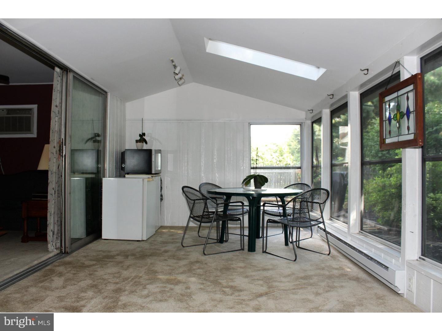 12 Dolphin Road Levittown, PA 19056 - Photo 6 of 22 Sun Room