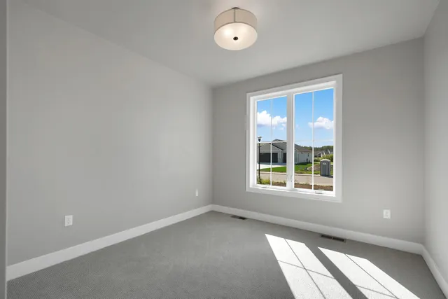 $634,900 | 287 Kerrigan Drive, Wrightstown, WI 54180