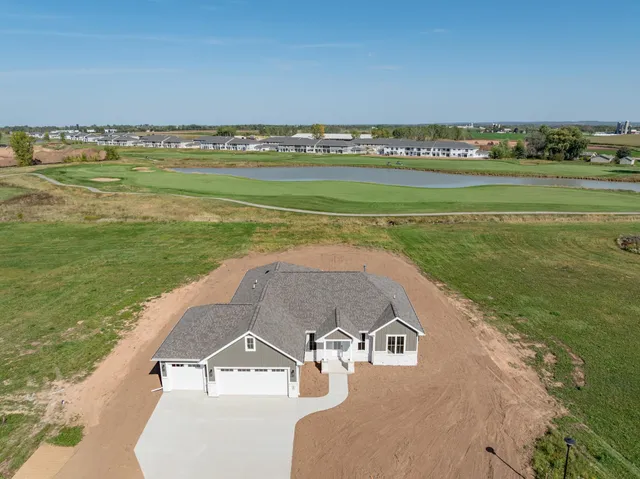 $634,900 | 287 Kerrigan Drive, Wrightstown, WI 54180