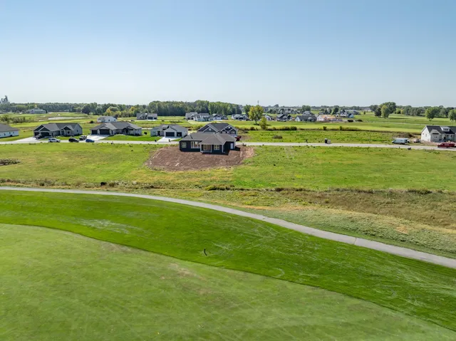 $634,900 | 287 Kerrigan Drive, Wrightstown, WI 54180