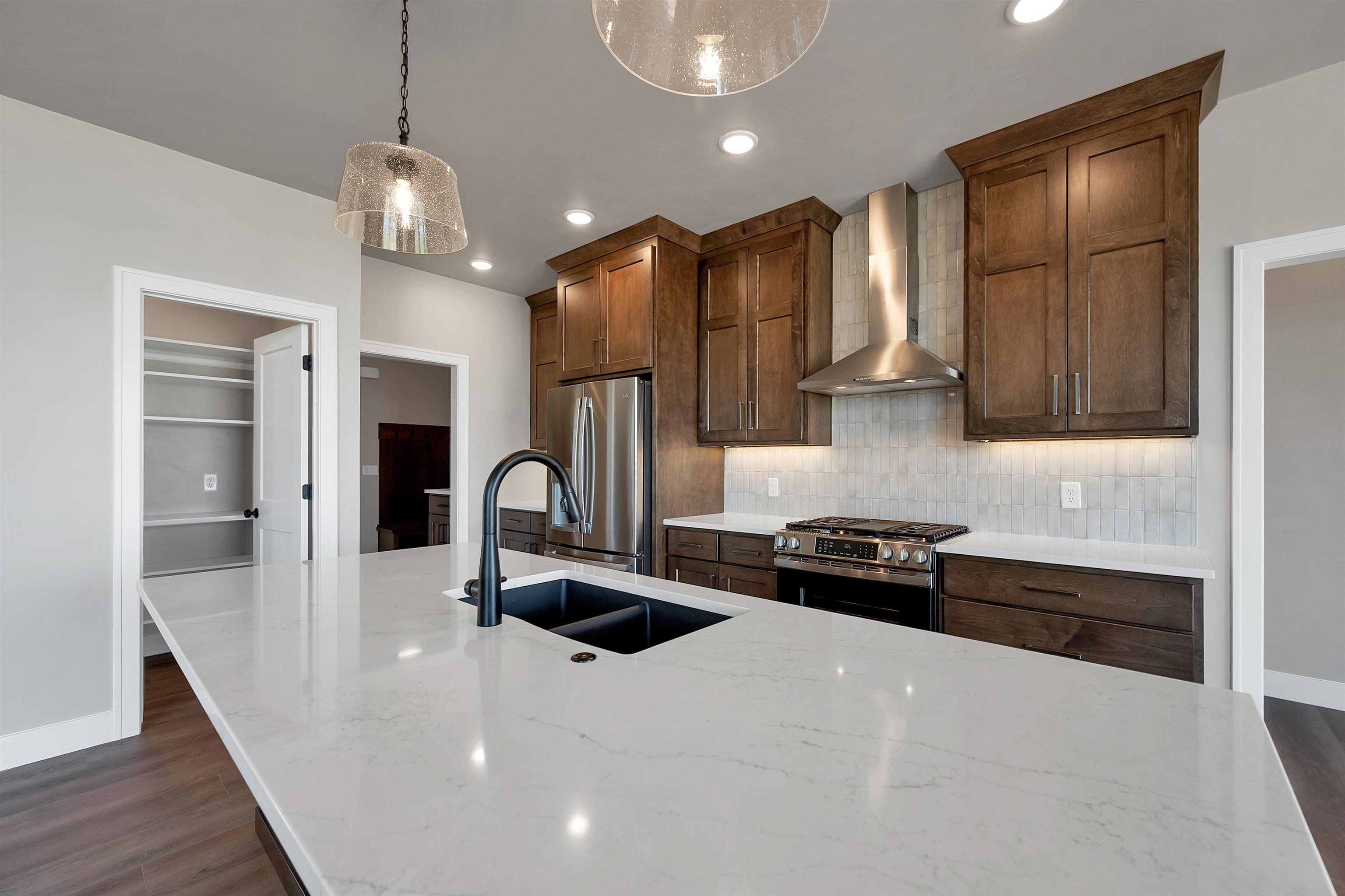 287 Kerrigan Drive Wrightstown, WI 54180 - Photo 8 of 85