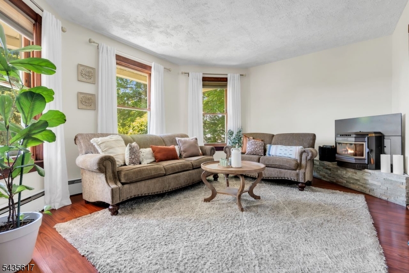224 Alpha Street Alpha, NJ 08865 - Photo 6 of 39