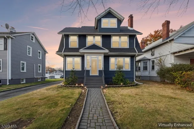 a picture of floor plan