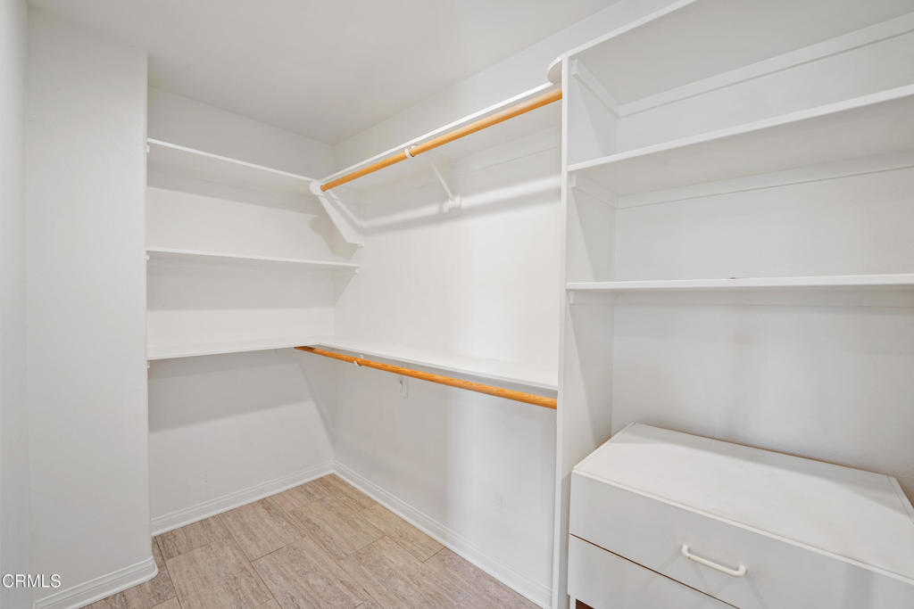 32650 The Old Road Castaic, CA 91384 - Photo 18 of 31 a view of an empty walk in closet