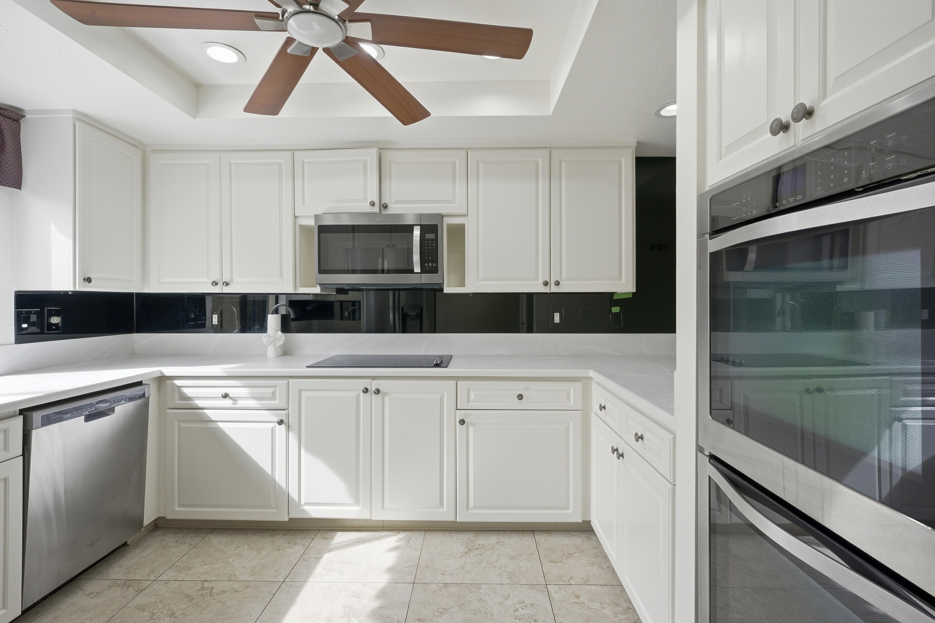 44 Majorca Drive Rancho Mirage, CA 92270 - Photo 6 of 35 Photo-18