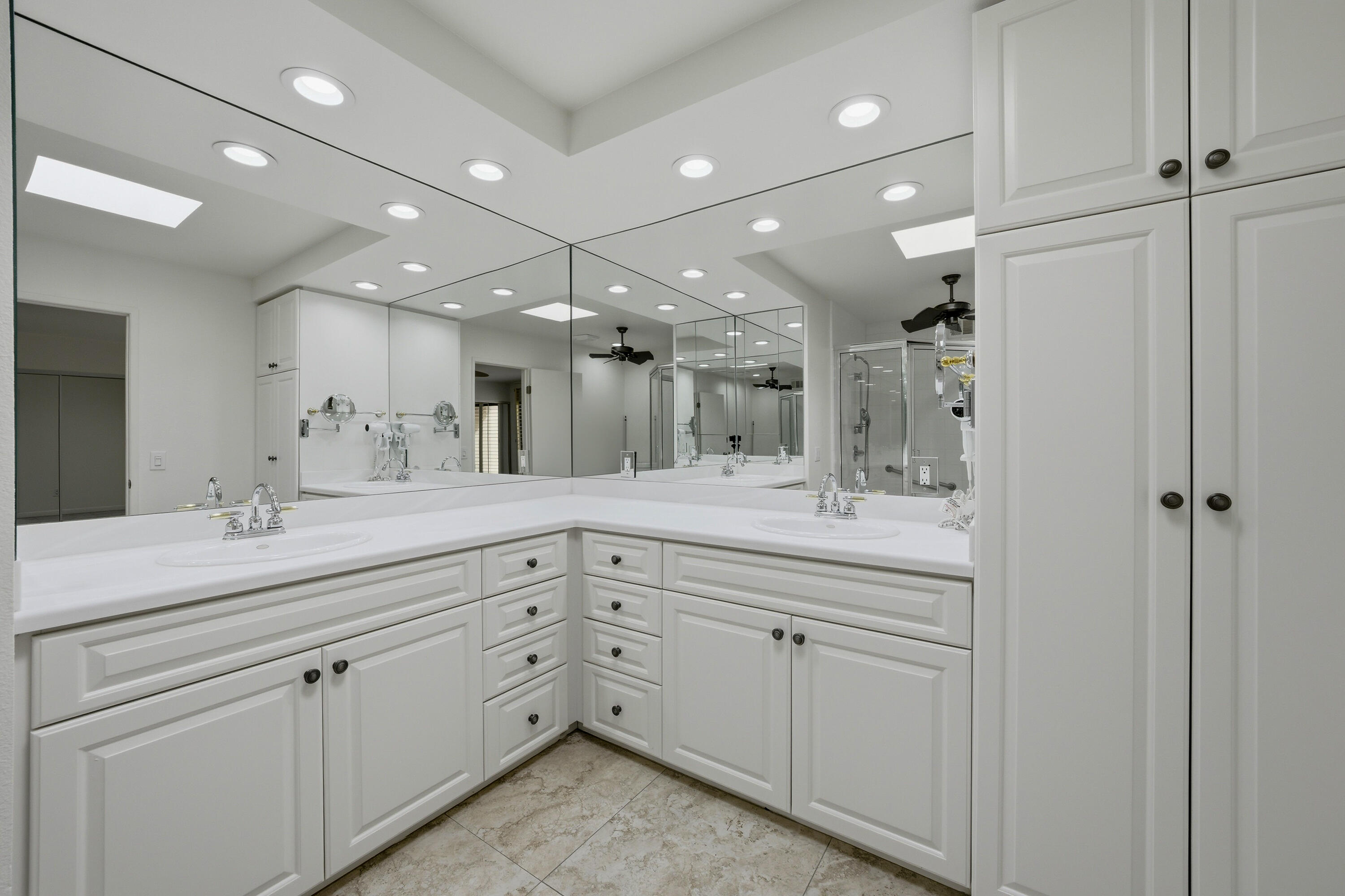 44 Majorca Drive Rancho Mirage, CA 92270 - Photo 10 of 35 Photo-23