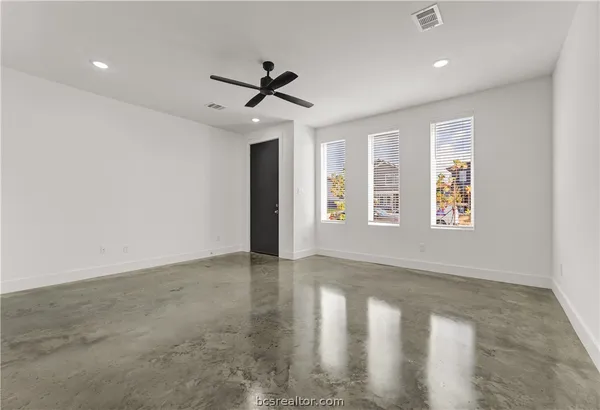 $3,200 | 3009 Alpha Wolf Court, College Station, TX 77845