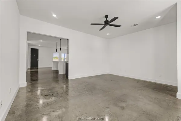 $3,200 | 3009 Alpha Wolf Court, College Station, TX 77845