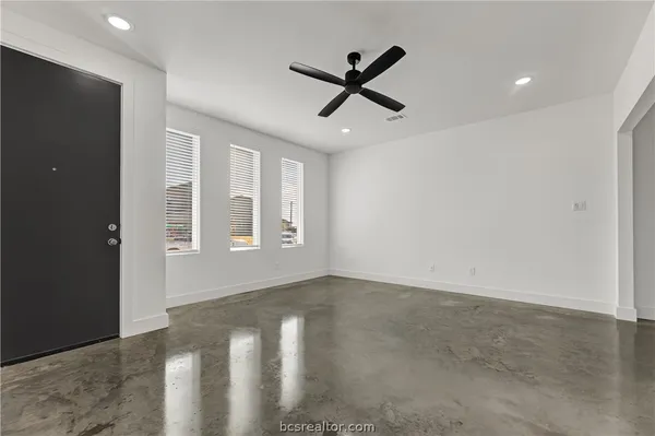 $3,200 | 3009 Alpha Wolf Court, College Station, TX 77845