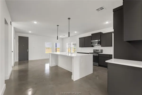 $3,200 | 3009 Alpha Wolf Court, College Station, TX 77845
