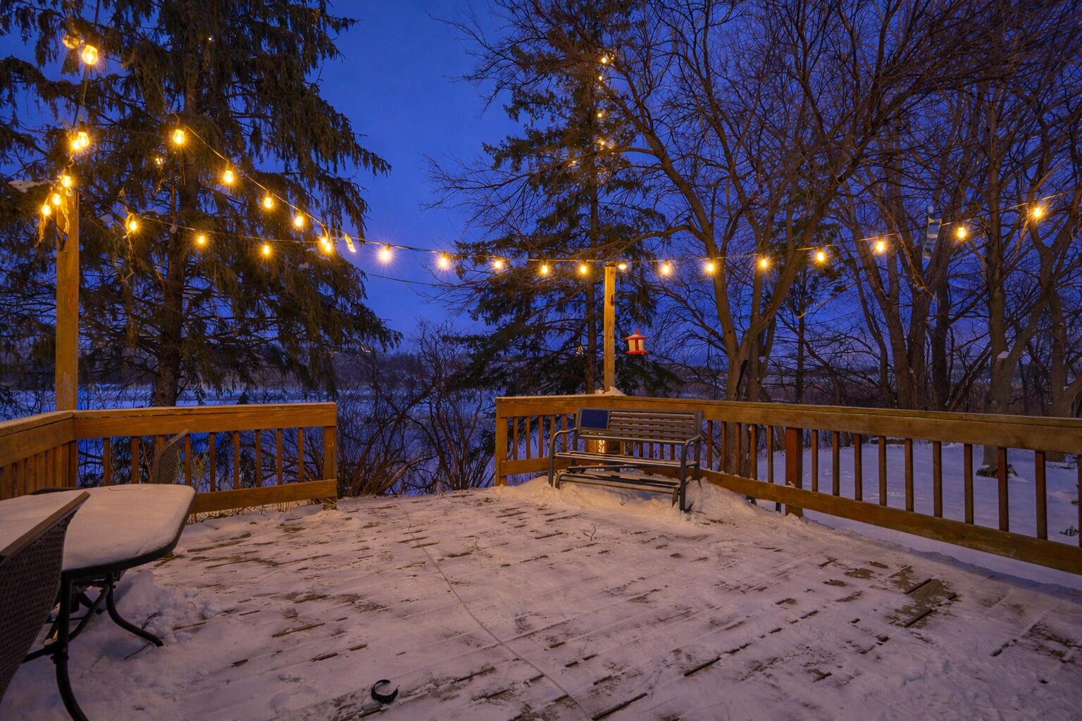 293 Meadowside Court Pewaukee, WI 53072 - Photo 35 of 39 Virtual Deck Lights