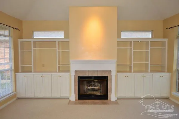 $2,150 | 4078 Oak Pointe Drive, Gulf Breeze, FL 32563