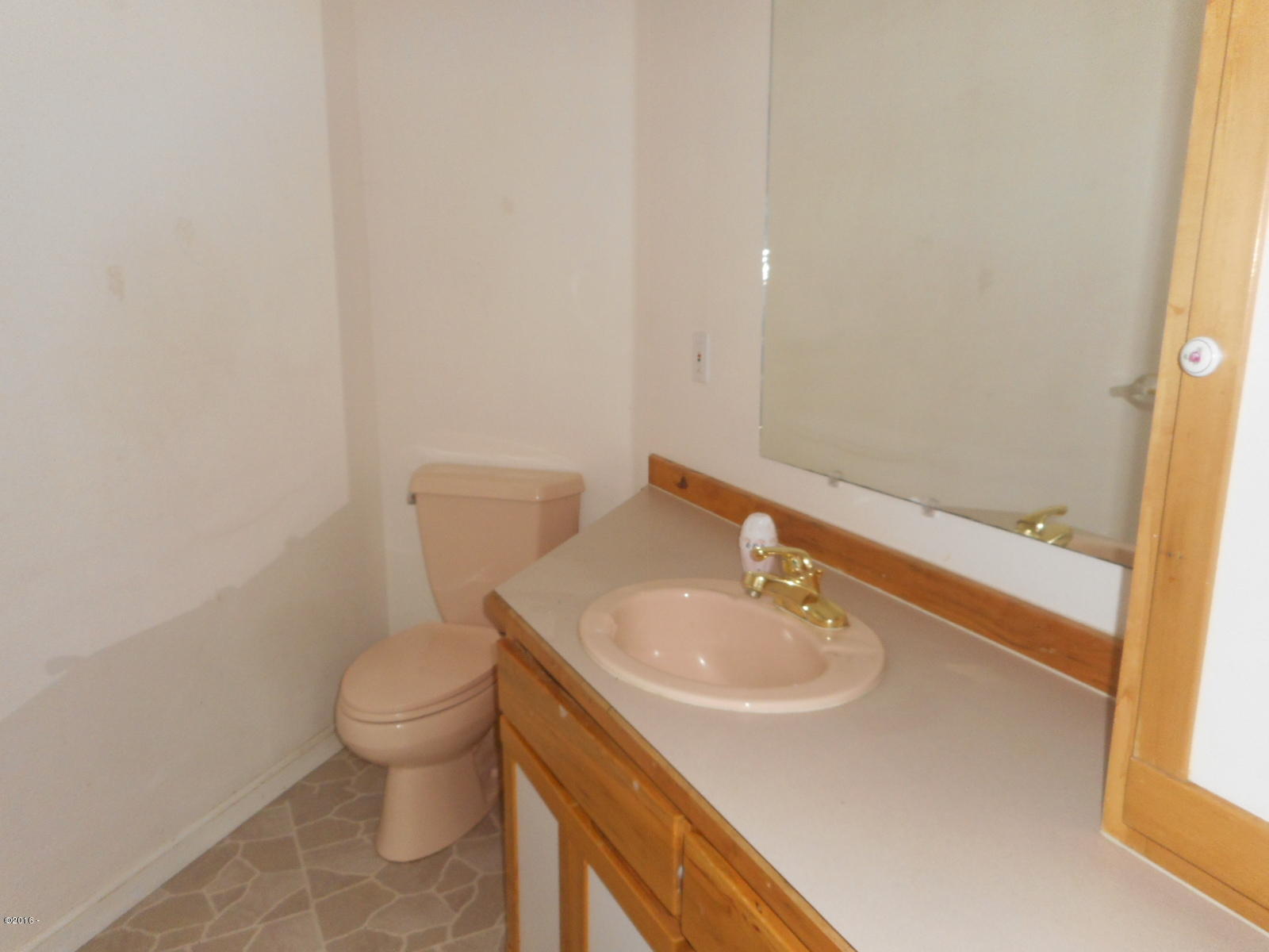 4306 South Schooner Creek Road Lincoln City, OR 97367 - Photo 17 of 22 Half Bath