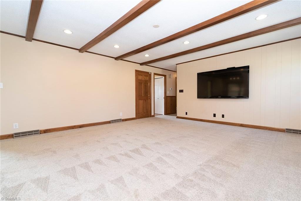 8151 Center Grove Church Road Clemmons, NC 27012 - Photo 12 of 30 Gallery Image 12