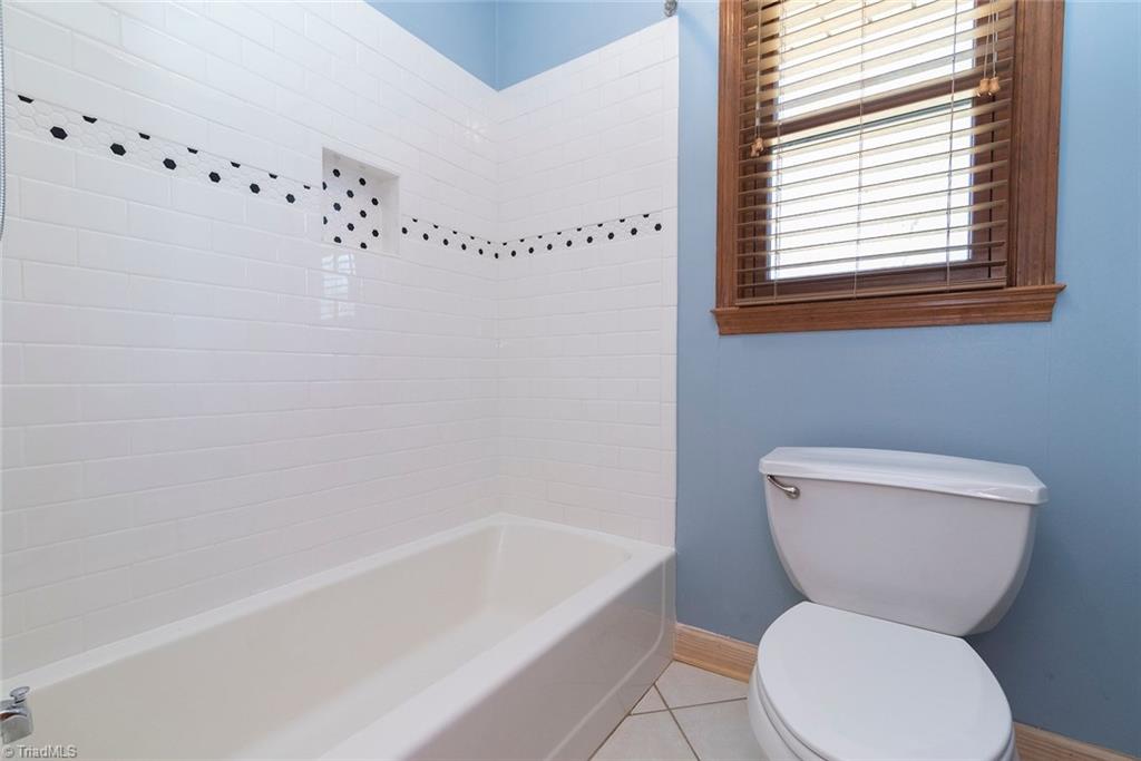 8151 Center Grove Church Road Clemmons, NC 27012 - Photo 18 of 30 2nd bath water closet.