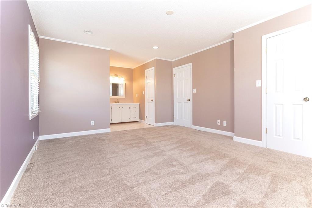 8151 Center Grove Church Road Clemmons, NC 27012 - Photo 19 of 30 Master Bedroom with full bath.