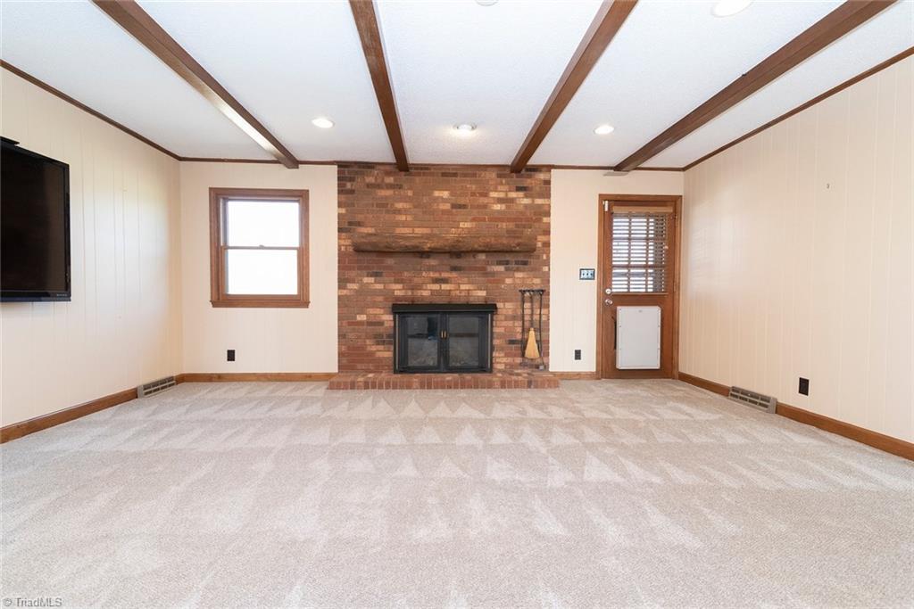 8151 Center Grove Church Road Clemmons, NC 27012 - Photo 10 of 30 Gallery Image 10
