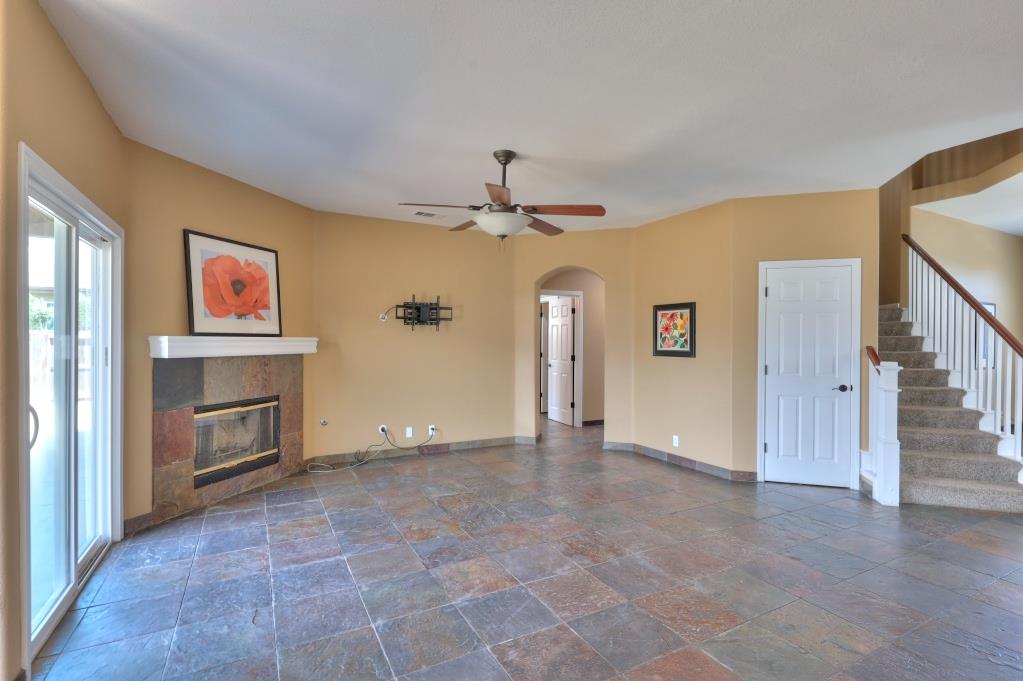 6801 Varni Way Hughson, CA 95326 - Photo 27 of 70