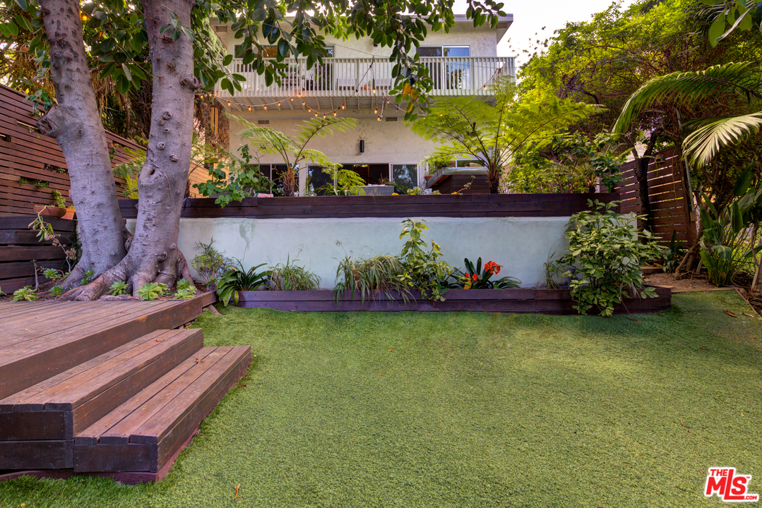 2448 Riverside Place Los Angeles, CA 90039 - Photo 52 of 52