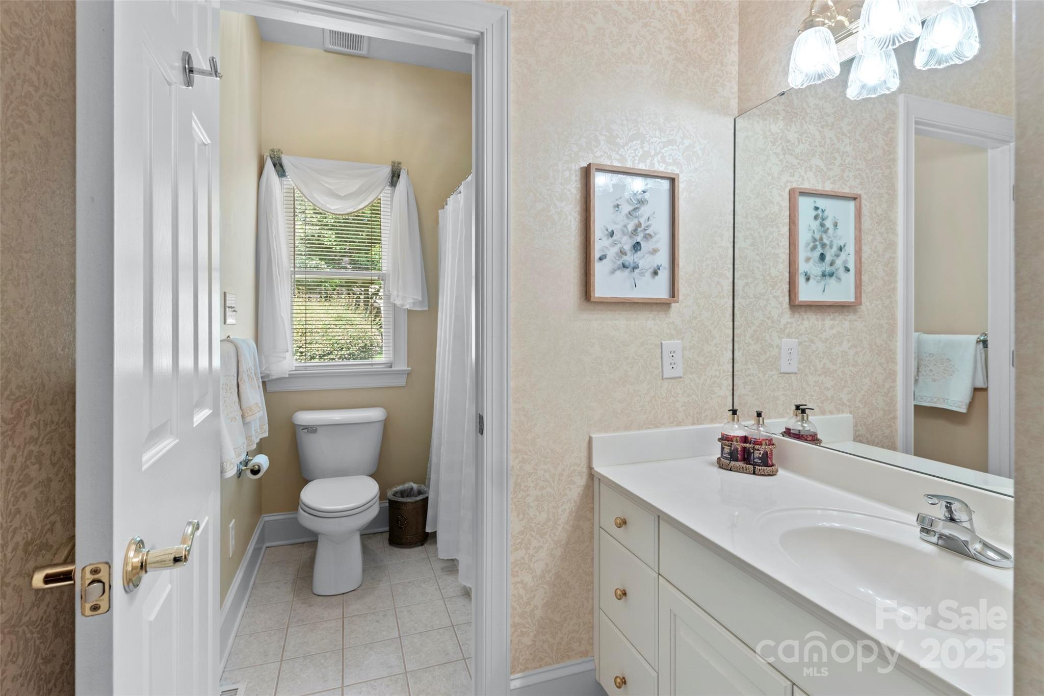 6138 Highview Road Matthews, NC 28104 - Photo 15 of 45 Gallery Image 15