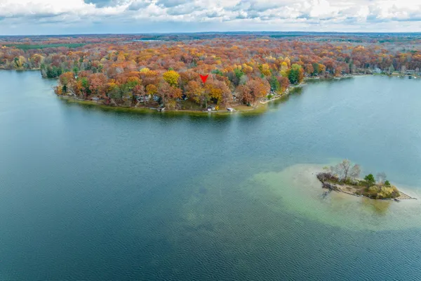 $599,900 | 10443 Midshore Drive, Unit 62, Mecosta, MI 49332