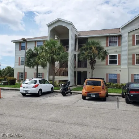 $140,000 | 1769 Four Mile Cove Parkway, Unit 911, Cape Coral, FL 33990