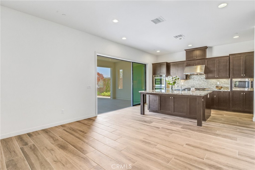 49 Heliotrope Lake Forest, CA 92630 - Photo 9 of 30