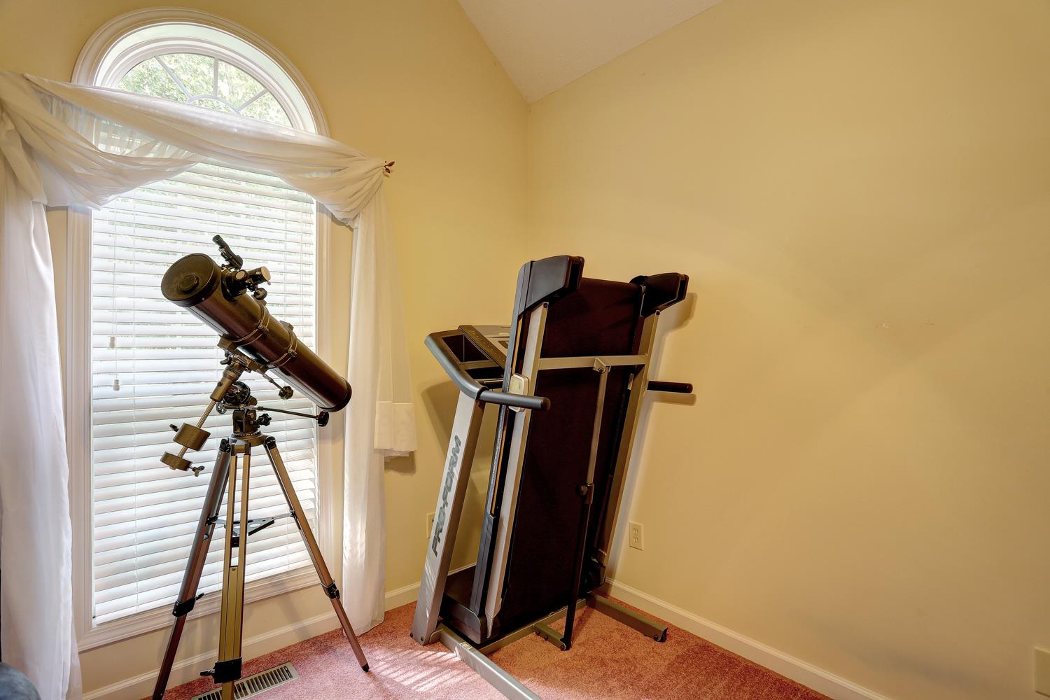105 Lear Road Portland, TN 37148 - Photo 14 of 25 a view of gym equipment with a mirror