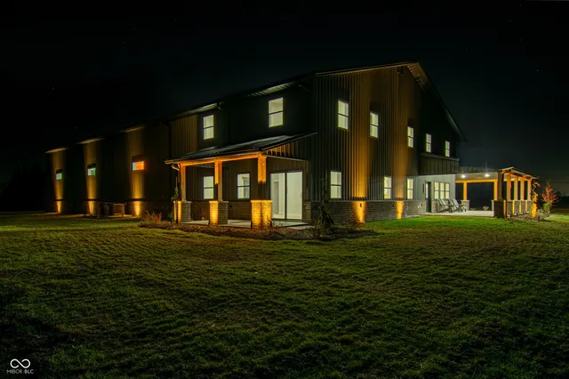 $1,250,000 | 1928 North 300th Street West, Greenfield, IN 46140