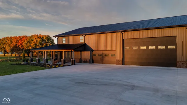 $1,250,000 | 1928 North 300th Street West, Greenfield, IN 46140