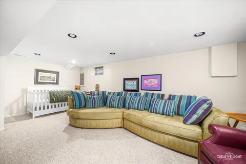 $549,000 | 145 E Road, Glen Ellyn, IL 60137