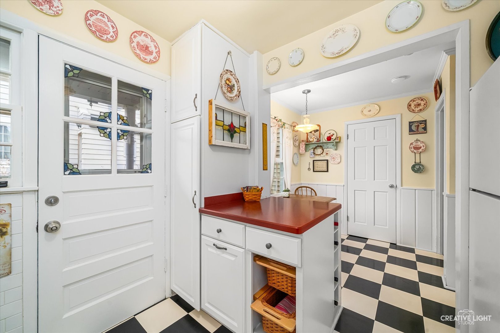 145 E Road Glen Ellyn, IL 60137 - Photo 10 of 27