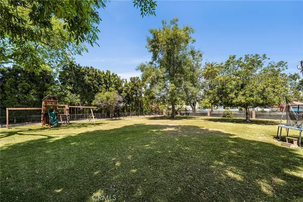 $2,900,000 | 440 West Main Street, Tustin, CA 92780