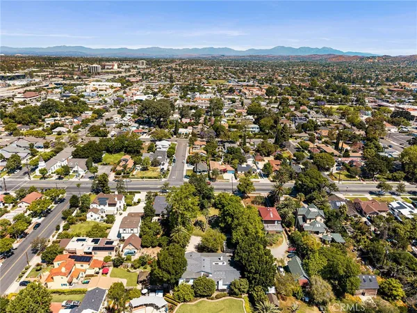 $2,900,000 | 440 West Main Street, Tustin, CA 92780