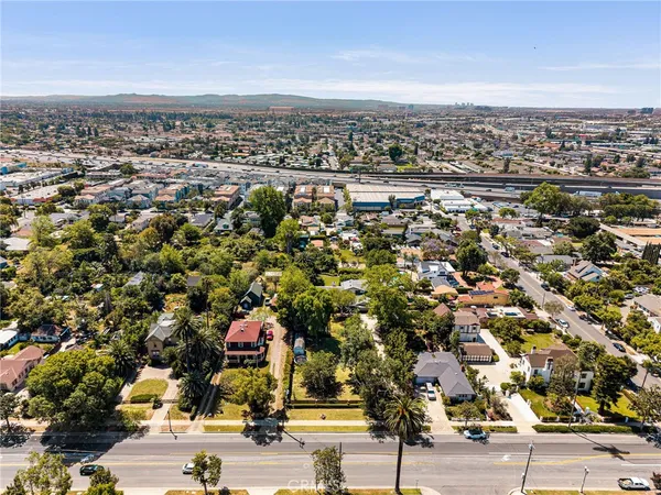 $2,900,000 | 440 West Main Street, Tustin, CA 92780