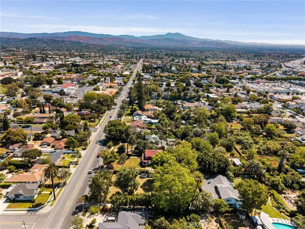 $2,900,000 | 440 West Main Street, Tustin, CA 92780