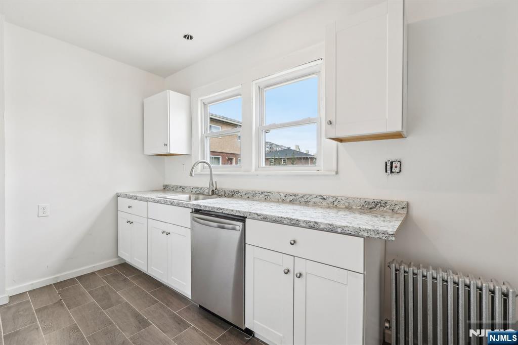 272 Clay Street, Unit 2 Hackensack, NJ 07601 - Photo 8 of 27