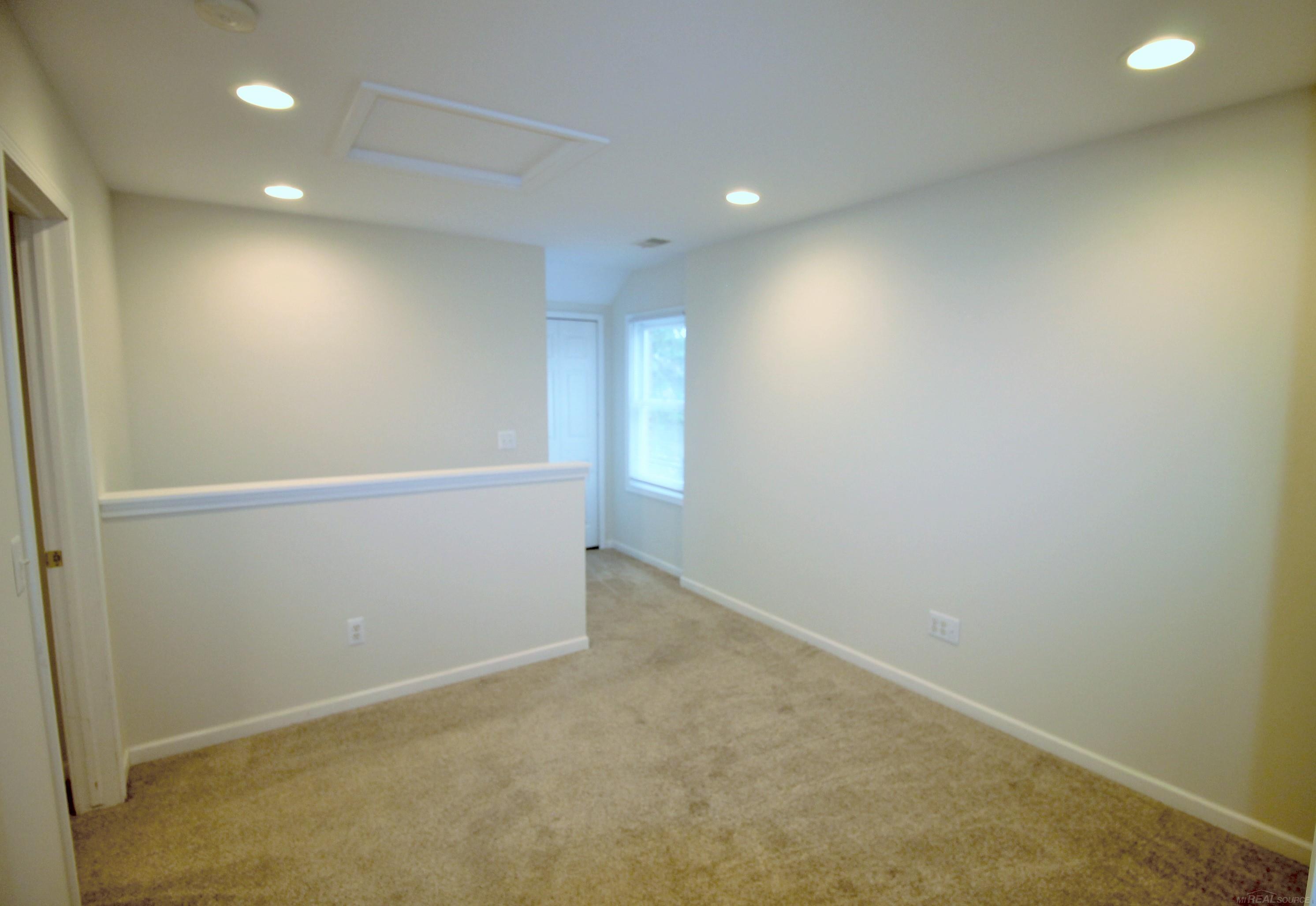 1424 Torrey Road Grosse Pointe Woods, MI 48236 - Photo 46 of 54