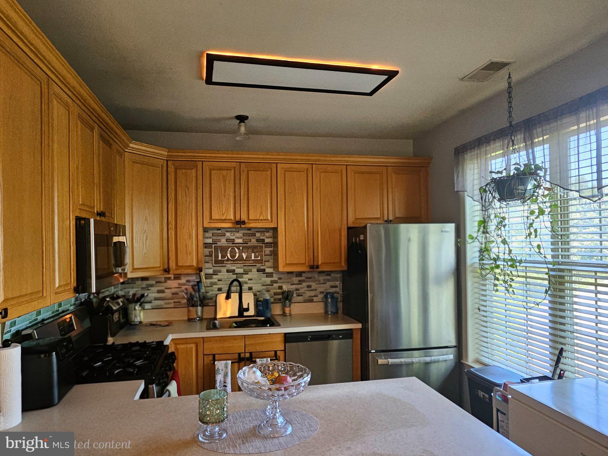 83 Kyle Way Ewing, NJ 08628 - Photo 9 of 36 Bright and inviting kitchen space.