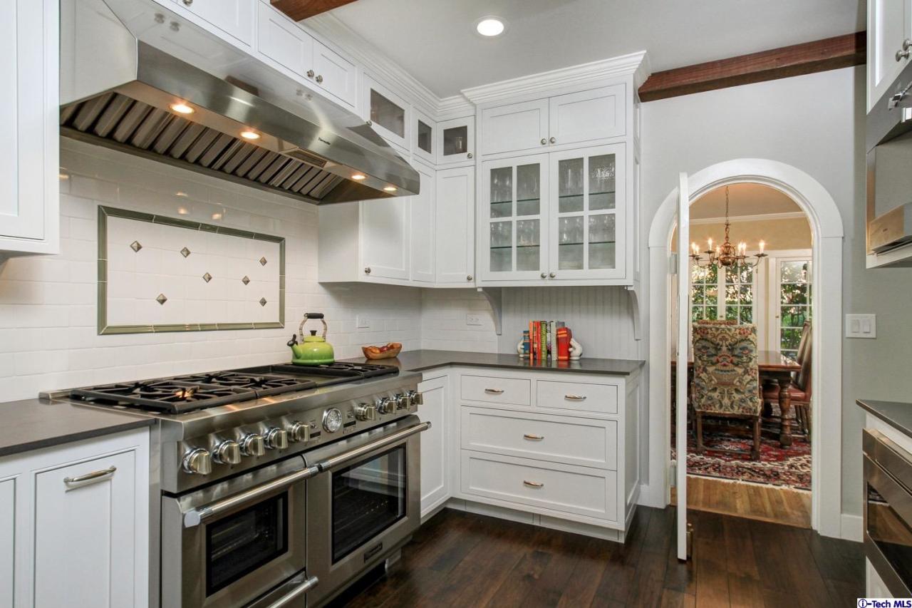 Undisclosed Address Pasadena, CA 91103 - Photo 18 of 51 Additional Photo