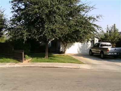 1424 North Magnolia Avenue Reedley, CA 93654 - Photo 3 of 13 Gallery Image 3
